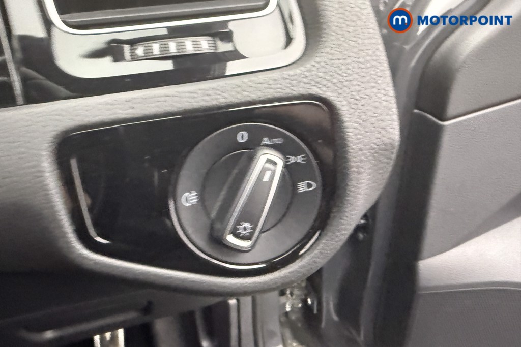 Used Volkswagen Golf 2020 for sale - 77002196: Photo 15