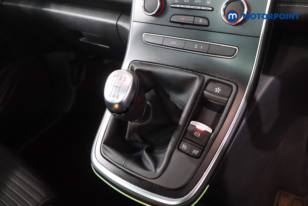 Used Renault Grand Scenic 2019 for sale - 77639799: Photo 27