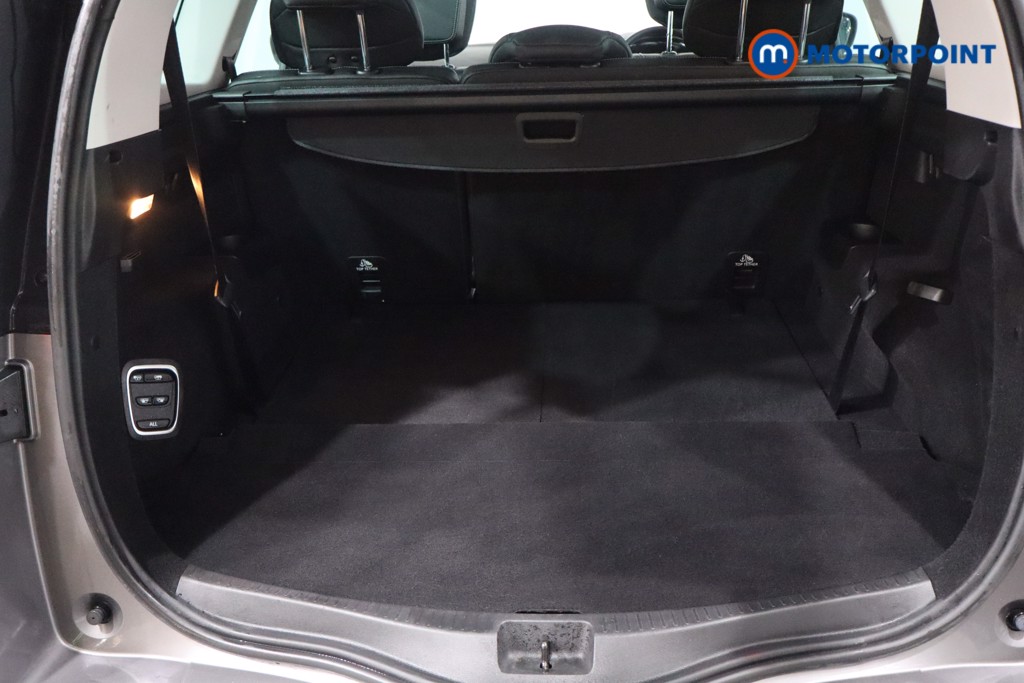 Used Renault Grand Scenic 2019 for sale - 77639799: Photo 45