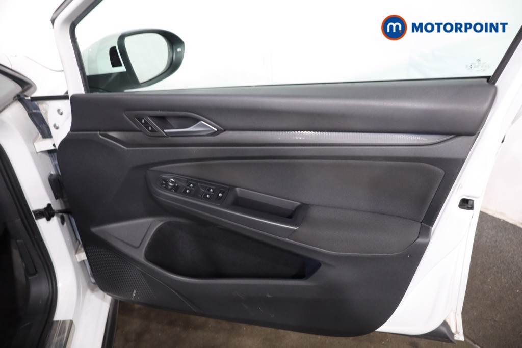 Used Volkswagen Golf 2021 for sale - 78176904: Photo 30