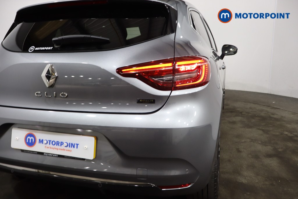 Used Renault Clio 2023 for sale - 76641402: Photo 38