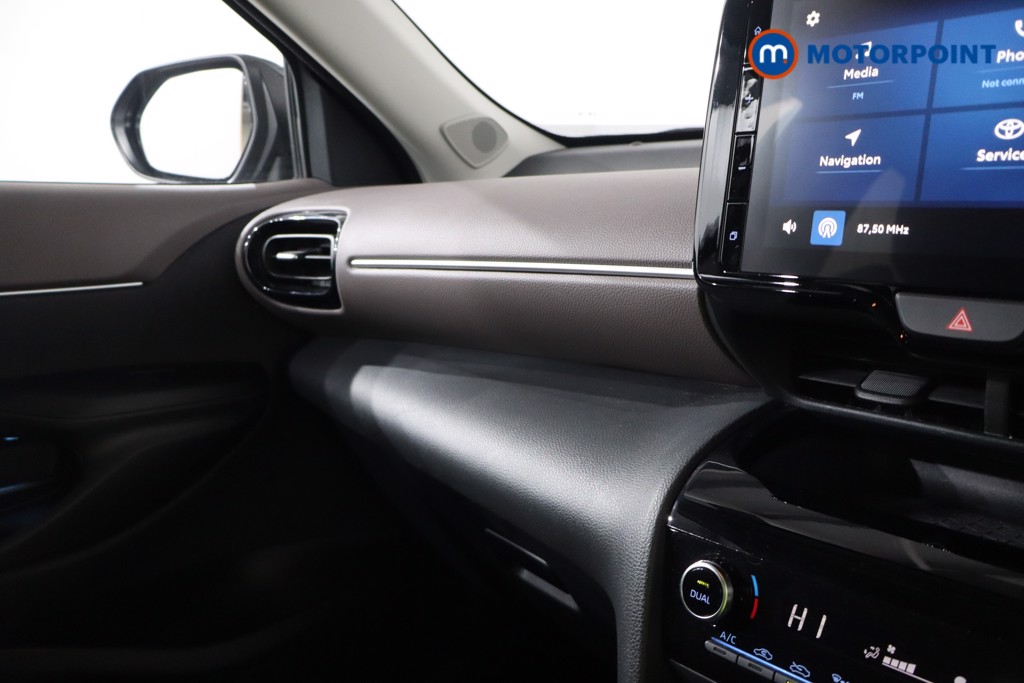 Used Toyota Yaris Cross 2023 for sale - 76905573: Photo 25