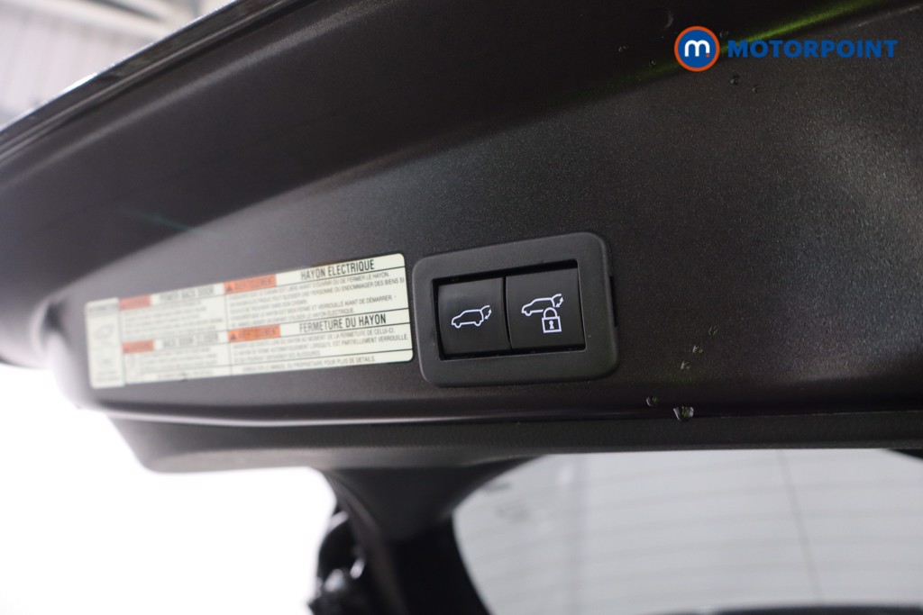 Used Toyota Yaris Cross 2023 for sale - 76905573: Photo 36