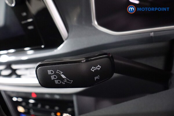 Used Volkswagen T-Roc 2025 for sale - 76252926: Photo 28