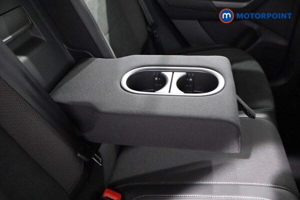 Used Volkswagen T-Roc 2025 for sale - 76252926: Photo 35