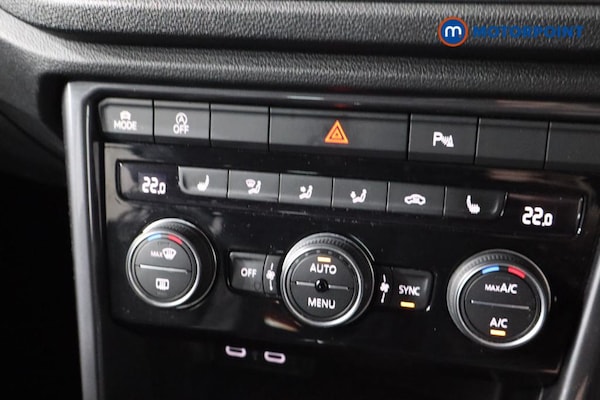 Used Volkswagen T-Roc 2021 for sale - 76064849: Photo 26