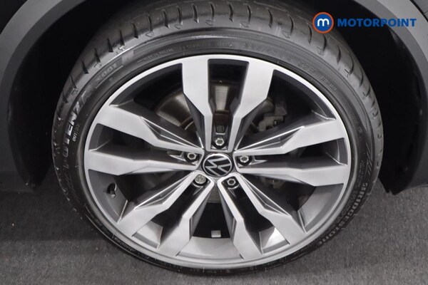 Used Volkswagen T-Roc 2021 for sale - 76064849: Photo 31