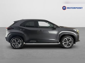 Used Toyota Yaris Cross 2022 for sale - 79344731: Photo