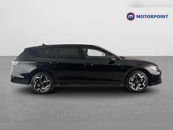 Used Volkswagen Passat 2025 for sale - 79684156: Photo