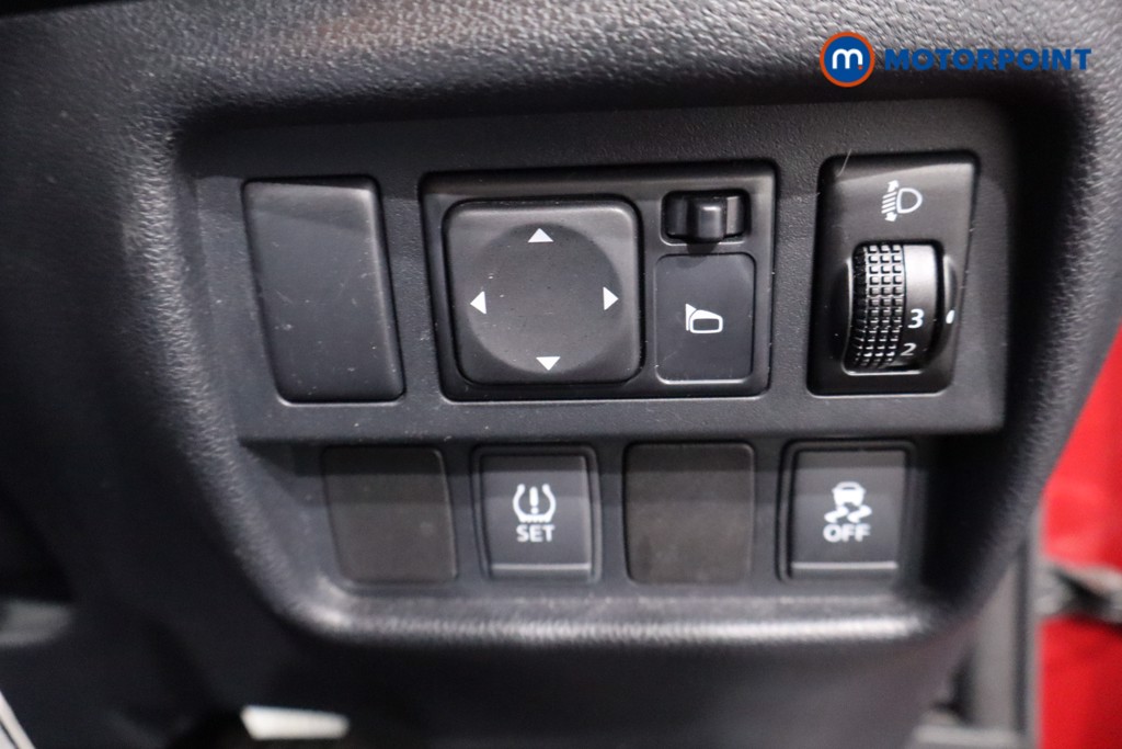 Used Nissan Juke 2015 for sale - 77730383: Photo 25