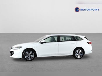 Used Volkswagen Passat 2025 for sale - 79151199: Photo