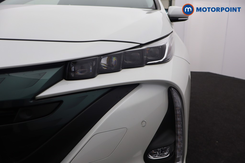 Used Toyota Prius 2019 for sale - 76934072: Photo 32