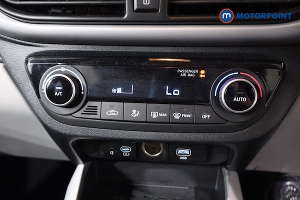 Used Hyundai i10 2024 for sale - 76181711: Photo 25