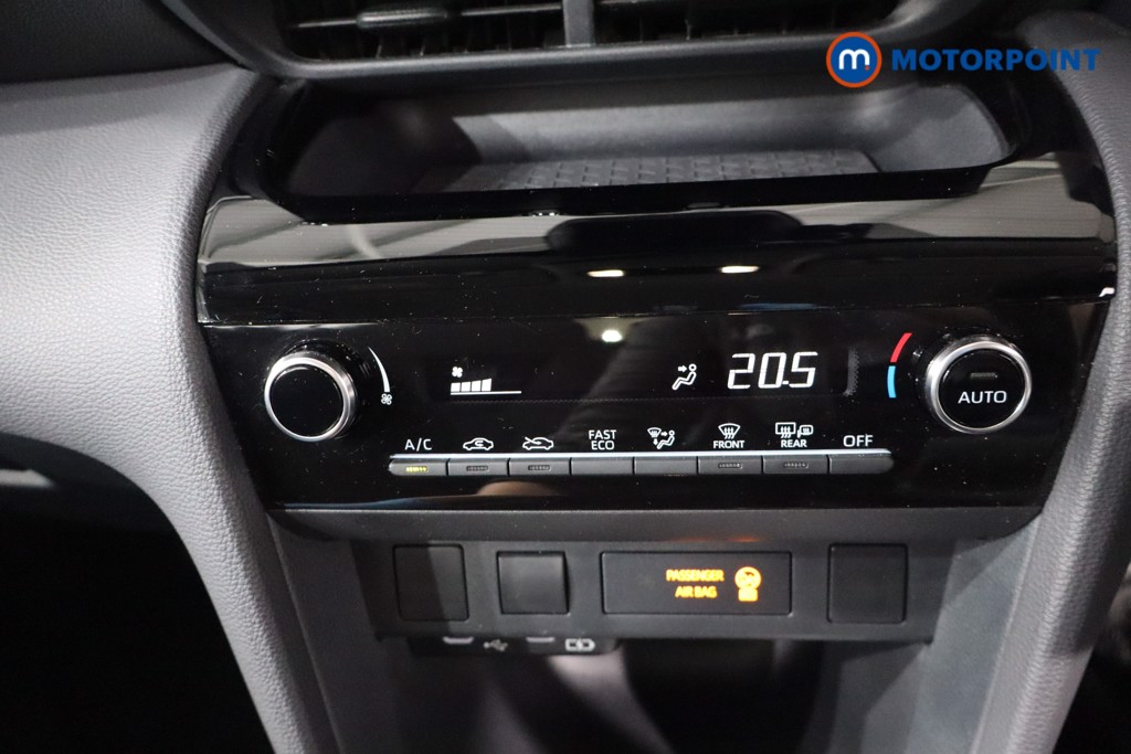 Used Toyota Yaris Cross 2024 for sale - 76252856: Photo 24