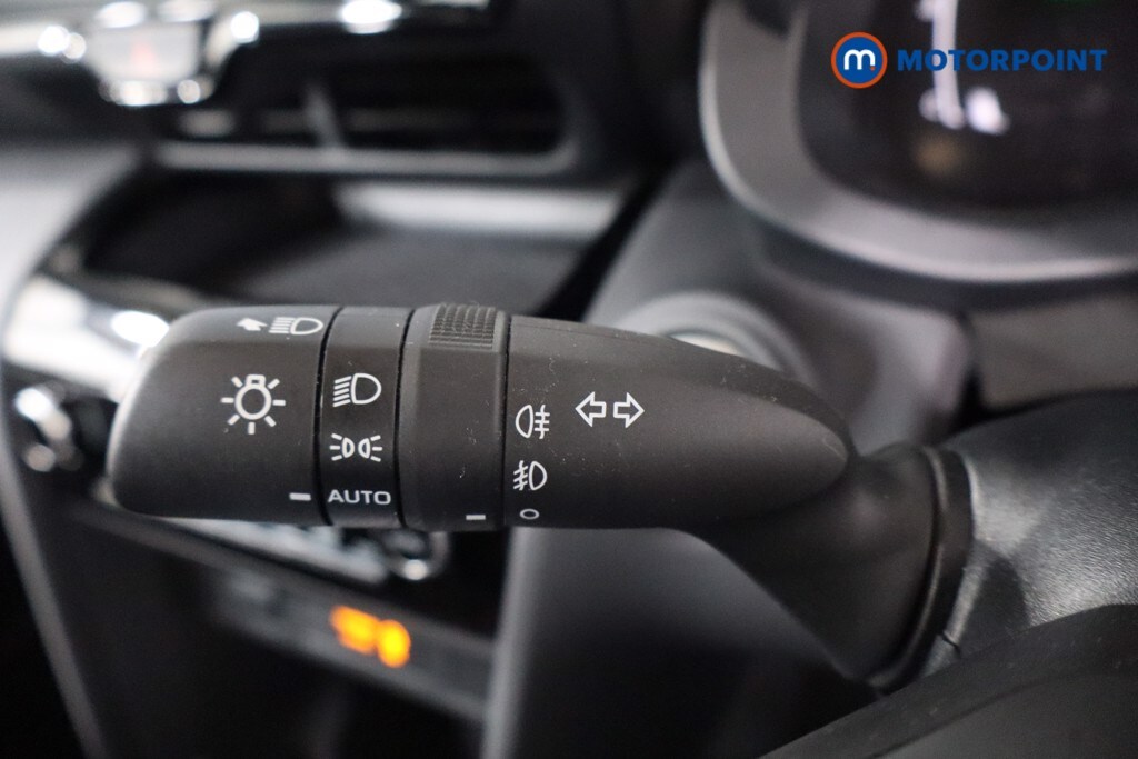 Used Toyota Yaris Cross 2024 for sale - 76252856: Photo 28