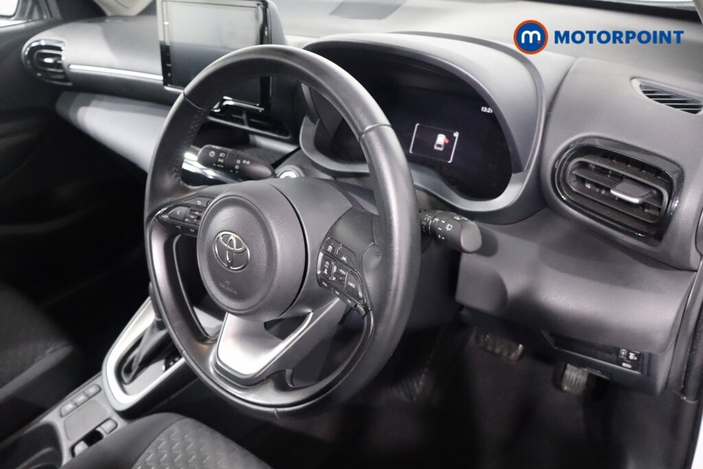 Used Toyota Yaris Cross 2024 for sale - 76252856: Photo 32