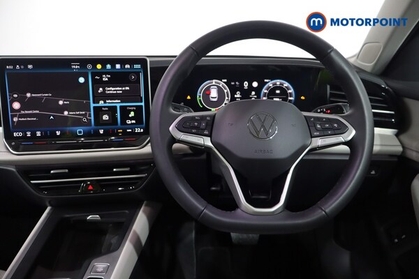 Used Volkswagen Passat 2025 for sale - 76006511: Photo 11