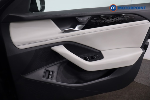 Used Volkswagen Passat 2025 for sale - 76006511: Photo 30