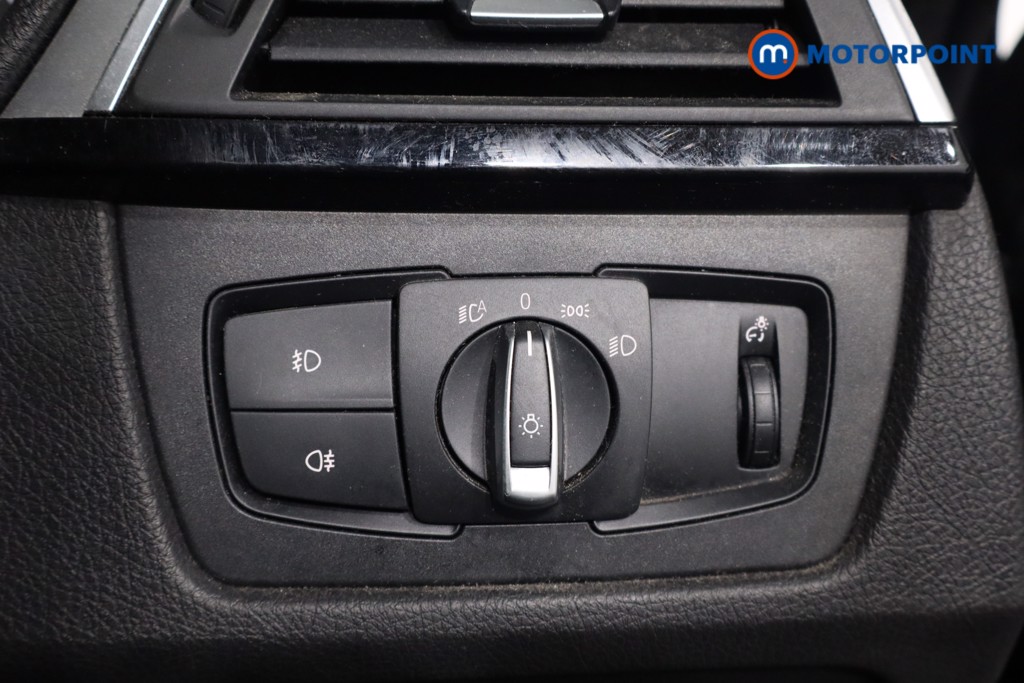 Used BMW 3 Series 2020 for sale - 76735959: Photo 32