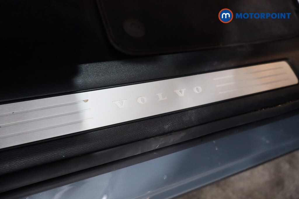Used Volvo XC60 2022 for sale - 76044789: Photo 27