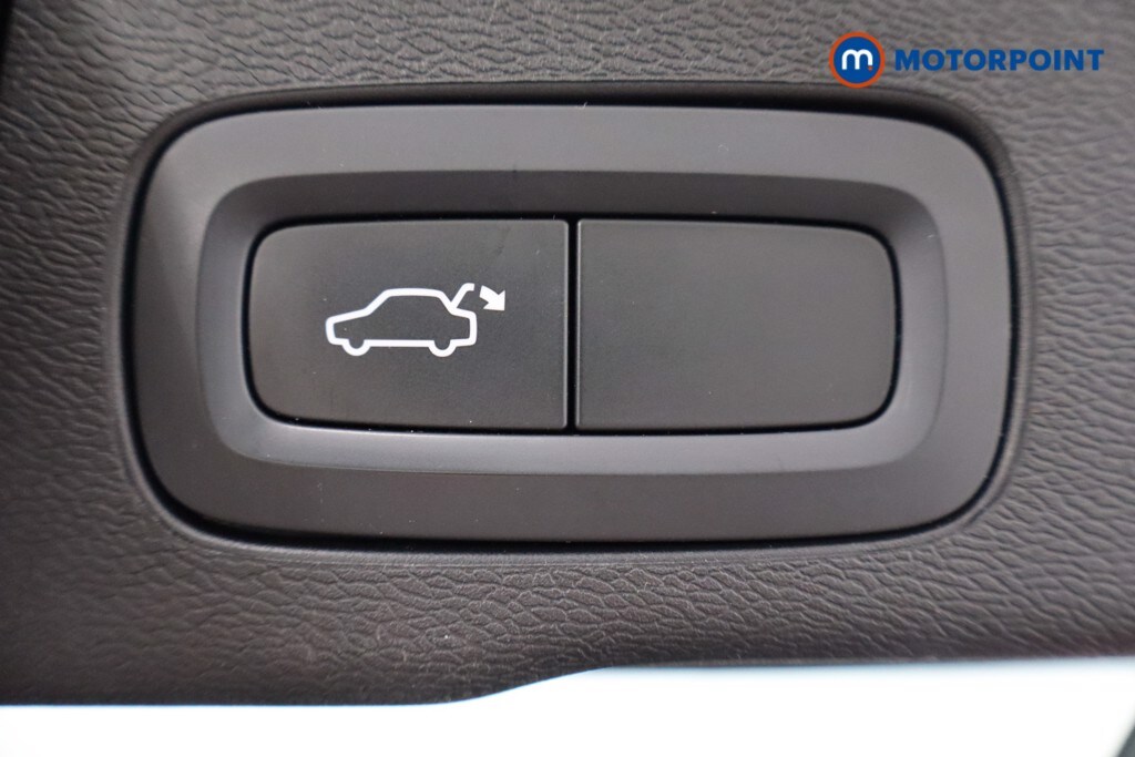 Used Volvo XC60 2021 for sale - 76018425: Photo 46