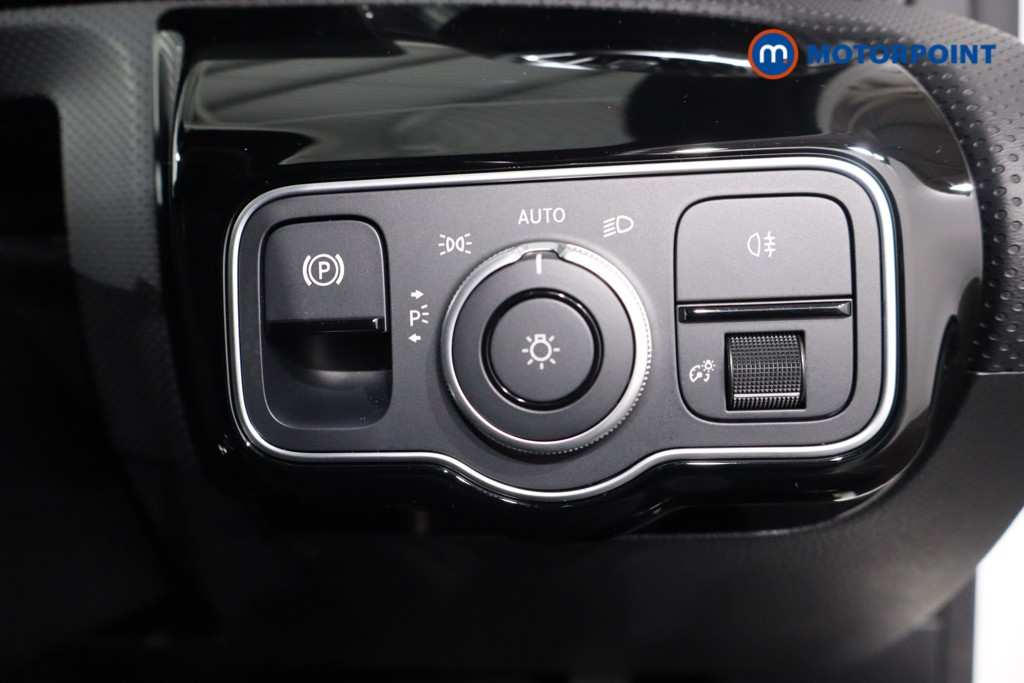 Used Mercedes-Benz A-Class 2025 for sale - 76693796: Photo 28