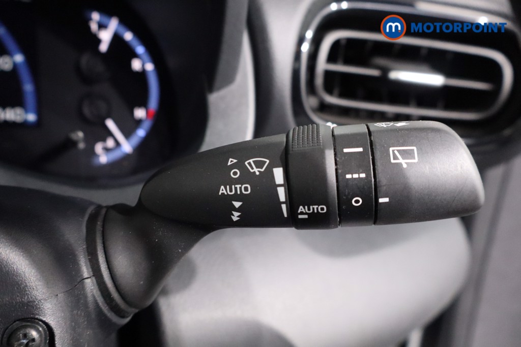 Used Toyota Yaris Cross 2024 for sale - 78196868: Photo 23