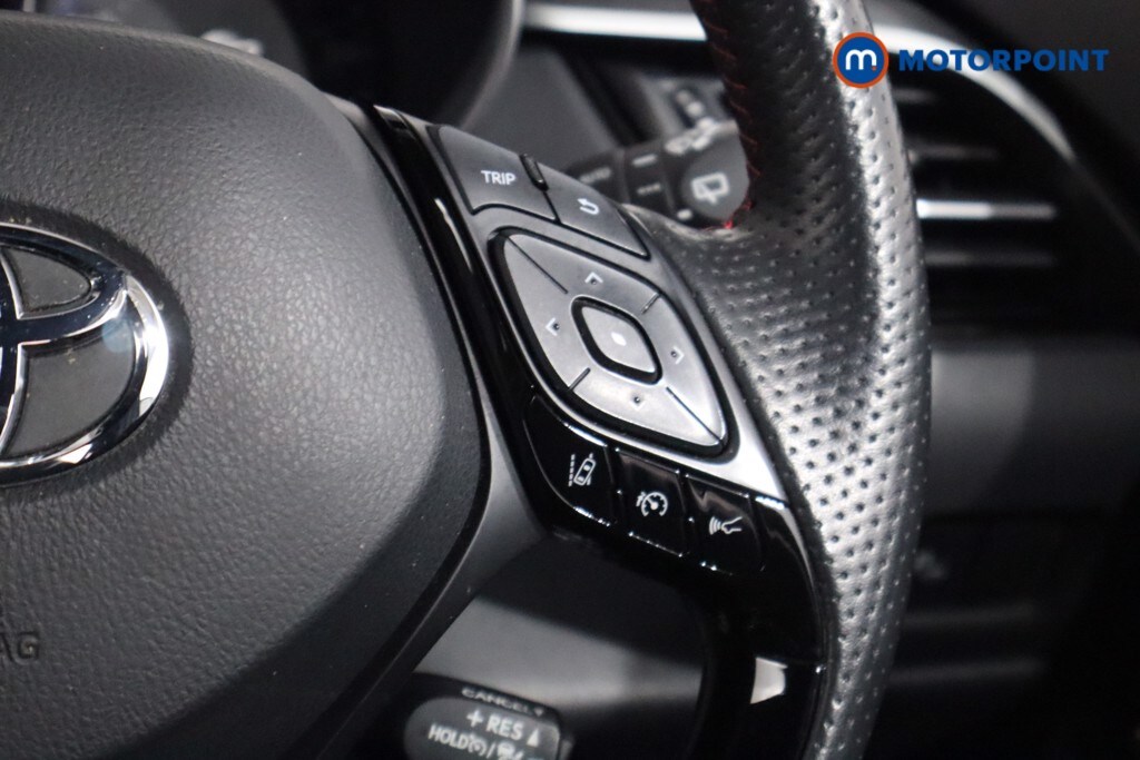 Used Toyota C-HR 2023 for sale - 76255683: Photo 16