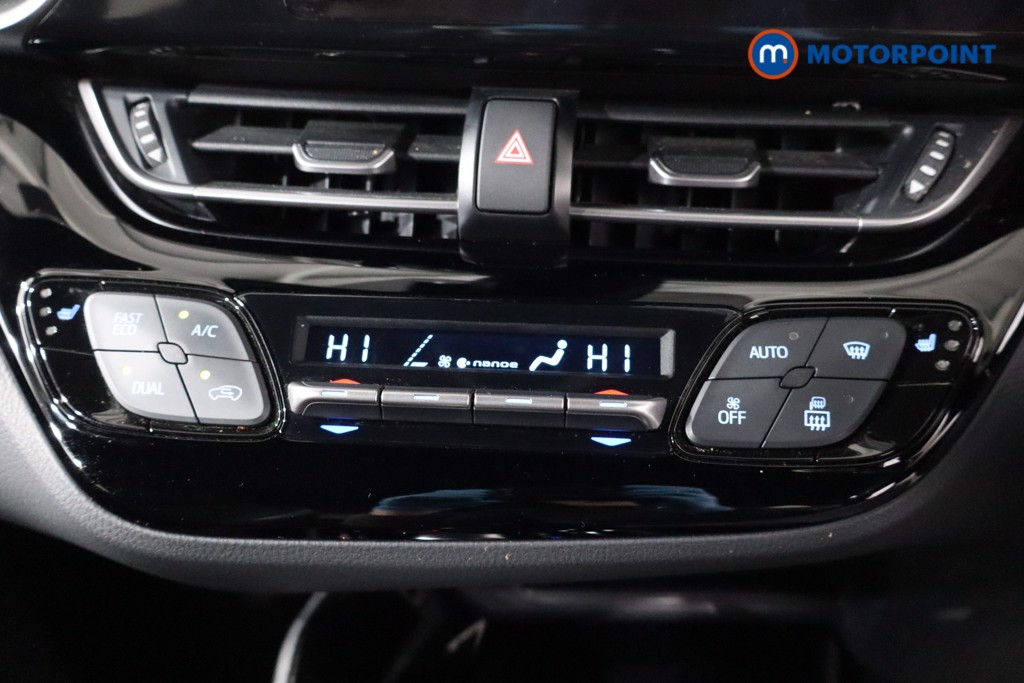 Used Toyota C-HR 2023 for sale - 76255683: Photo 24