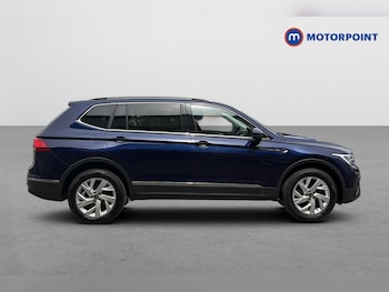 Used Volkswagen Tiguan Allspace 2023 for sale - 78883024: Photo