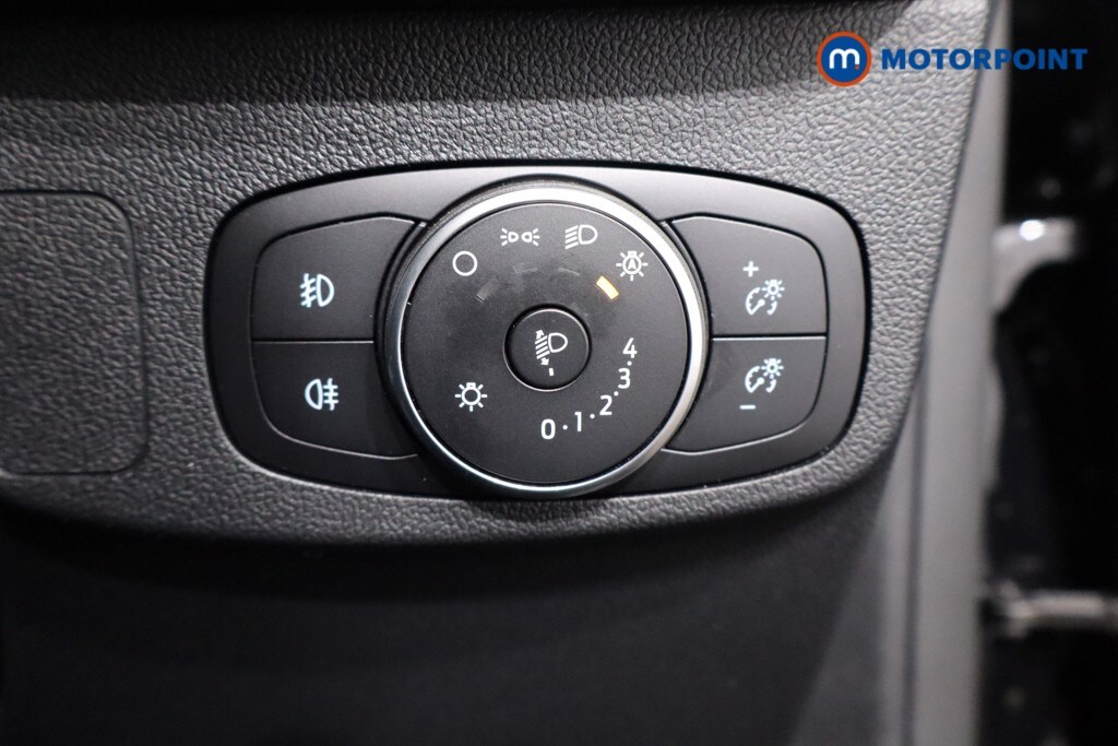 Used Ford Focus 2021 for sale - 76706937: Photo 19