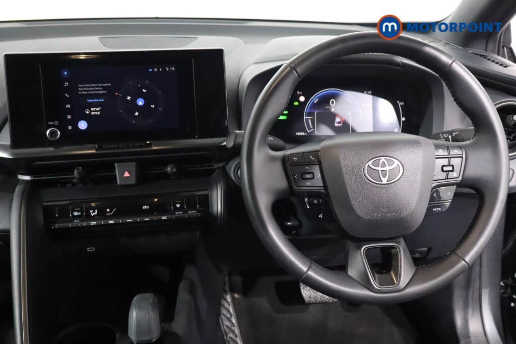 Used Toyota C-HR 2024 for sale - 77653904: Photo 11