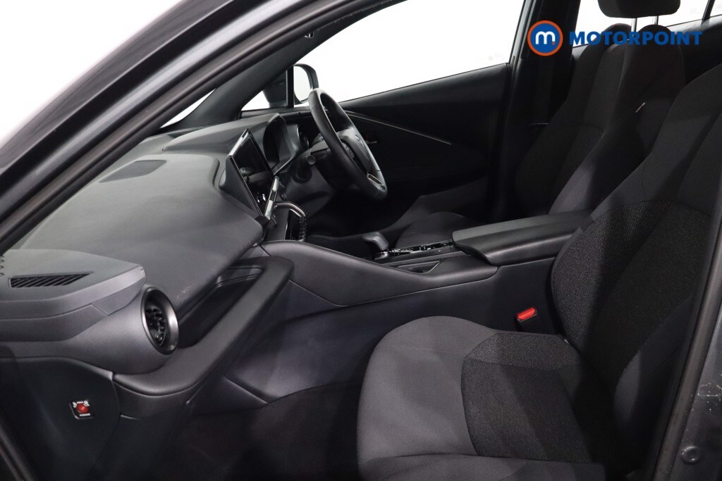 Used Toyota C-HR 2024 for sale - 77653904: Photo 12