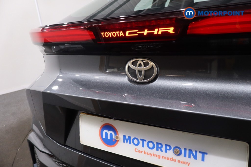 Used Toyota C-HR 2024 for sale - 77653904: Photo 40