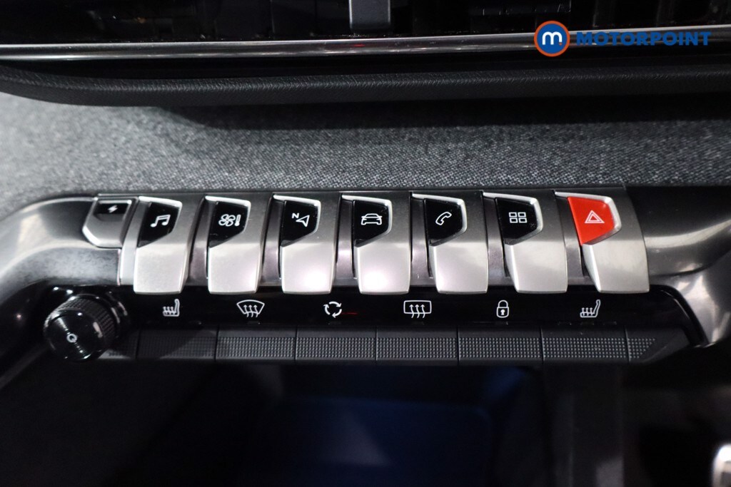 Used Peugeot 3008 2024 for sale - 76232117: Photo 24