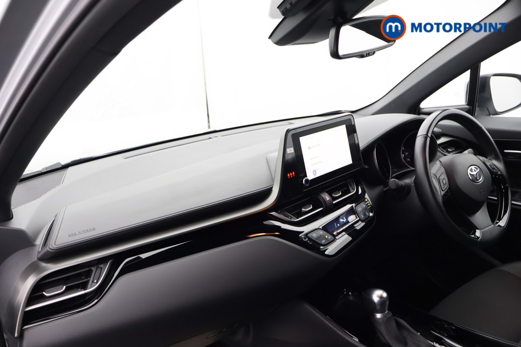 Used Toyota C-HR 2022 for sale - 76889939: Photo 25