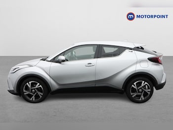 Used Toyota C-HR 2022 for sale - 76889939: Photo