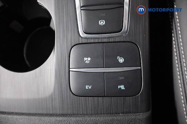 Used Ford Kuga 2023 for sale - 76026789: Photo 25