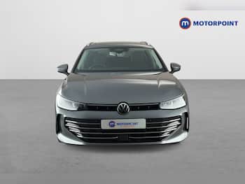 Used Volkswagen Passat 2024 for sale - 79718955: Photo