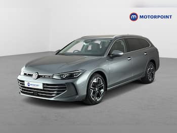 Used Volkswagen Passat 2024 for sale - 79718955: Photo