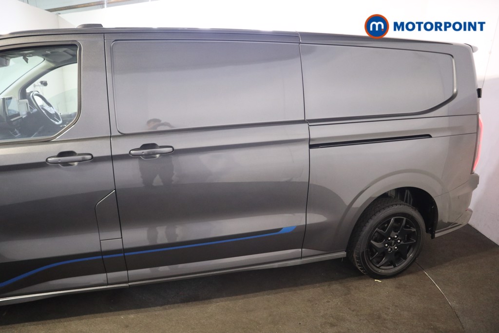 Used Ford Transit Custom 2024 for sale - 76491646: Photo 1