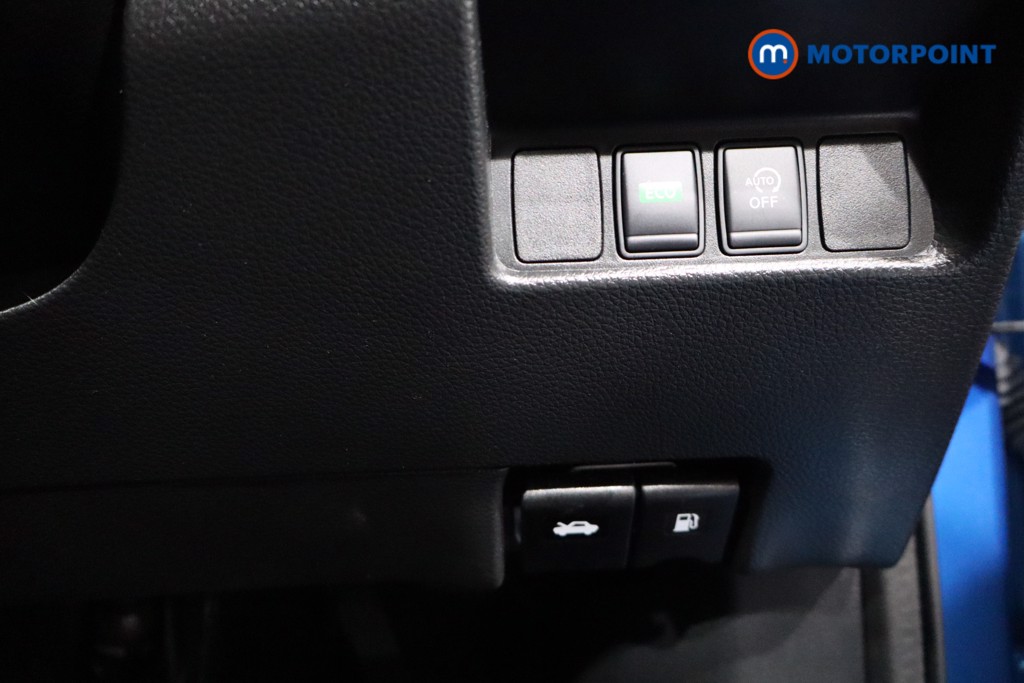 Used Nissan Qashqai 2018 for sale - 76682017: Photo 25