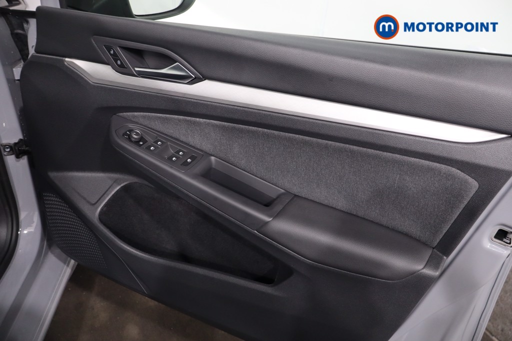 Used Volkswagen Golf 2023 for sale - 76797367: Photo 32