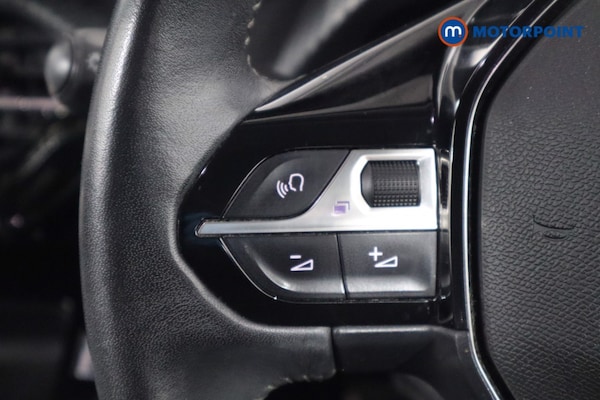 Used Peugeot 2008 2022 for sale - 76181775: Photo 15