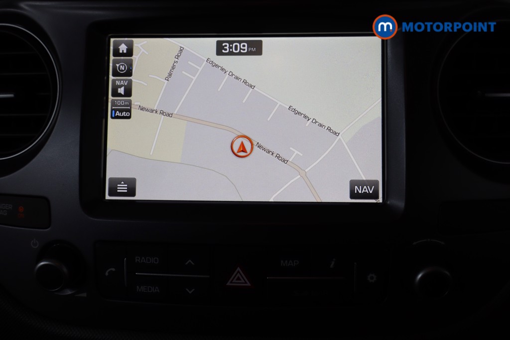 Used Hyundai i10 2018 for sale - 76278989: Photo 10