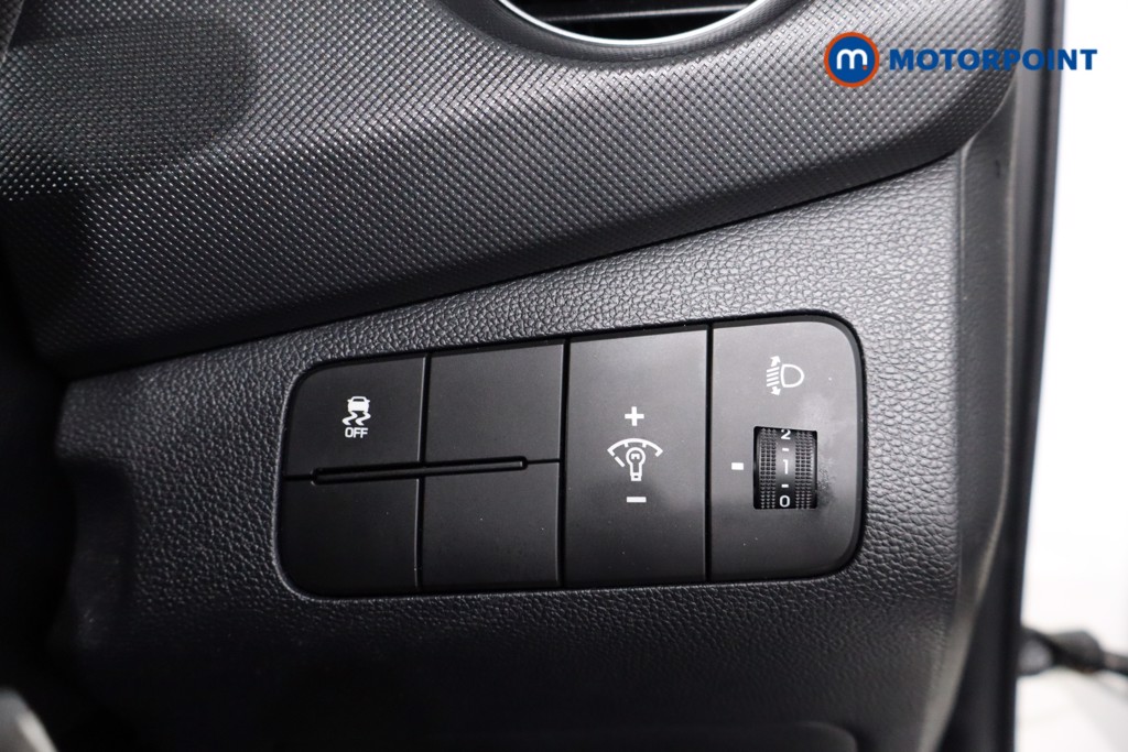 Used Hyundai i10 2018 for sale - 76278989: Photo 28