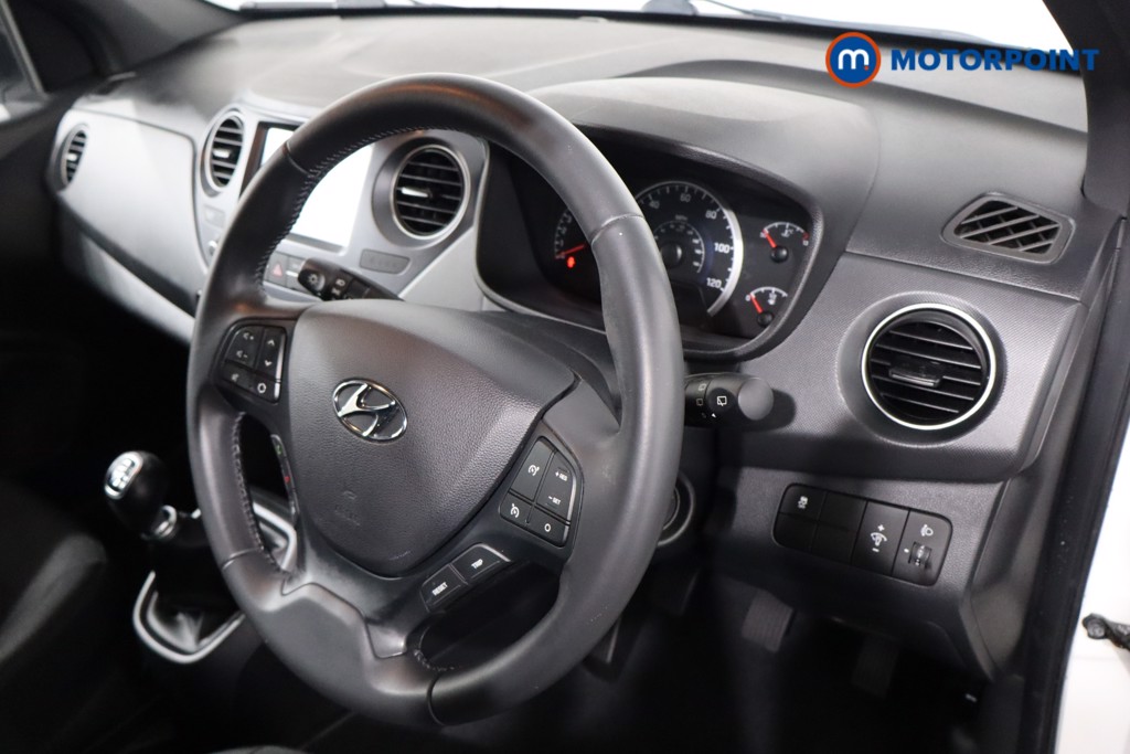 Used Hyundai i10 2018 for sale - 76278989: Photo 30