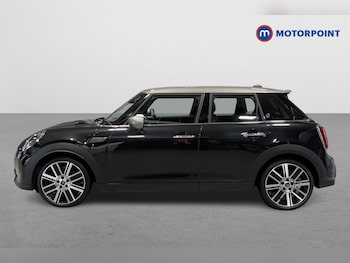 Used MINI Hatch 2023 for sale - 77003429: Photo