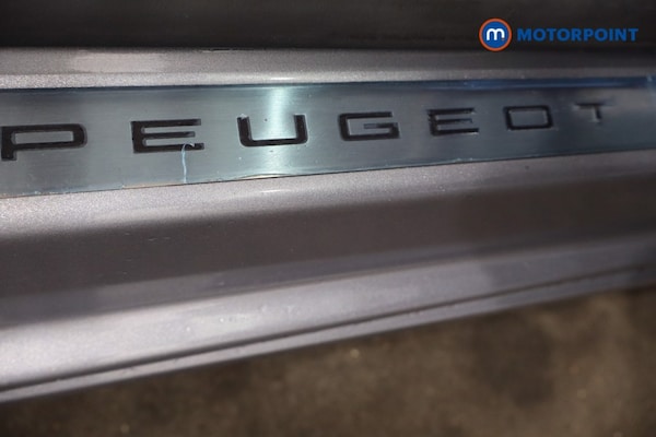 Used Peugeot 2008 2024 for sale - 76157536: Photo 29