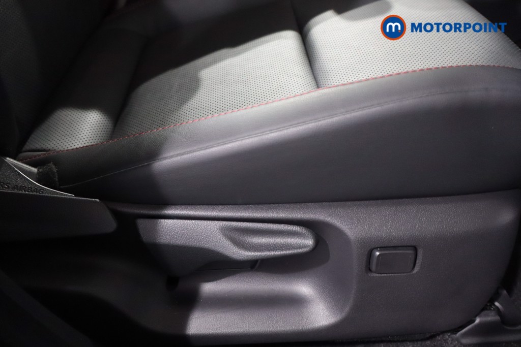 Used Lexus LBX 2024 for sale - 76428703: Photo 28